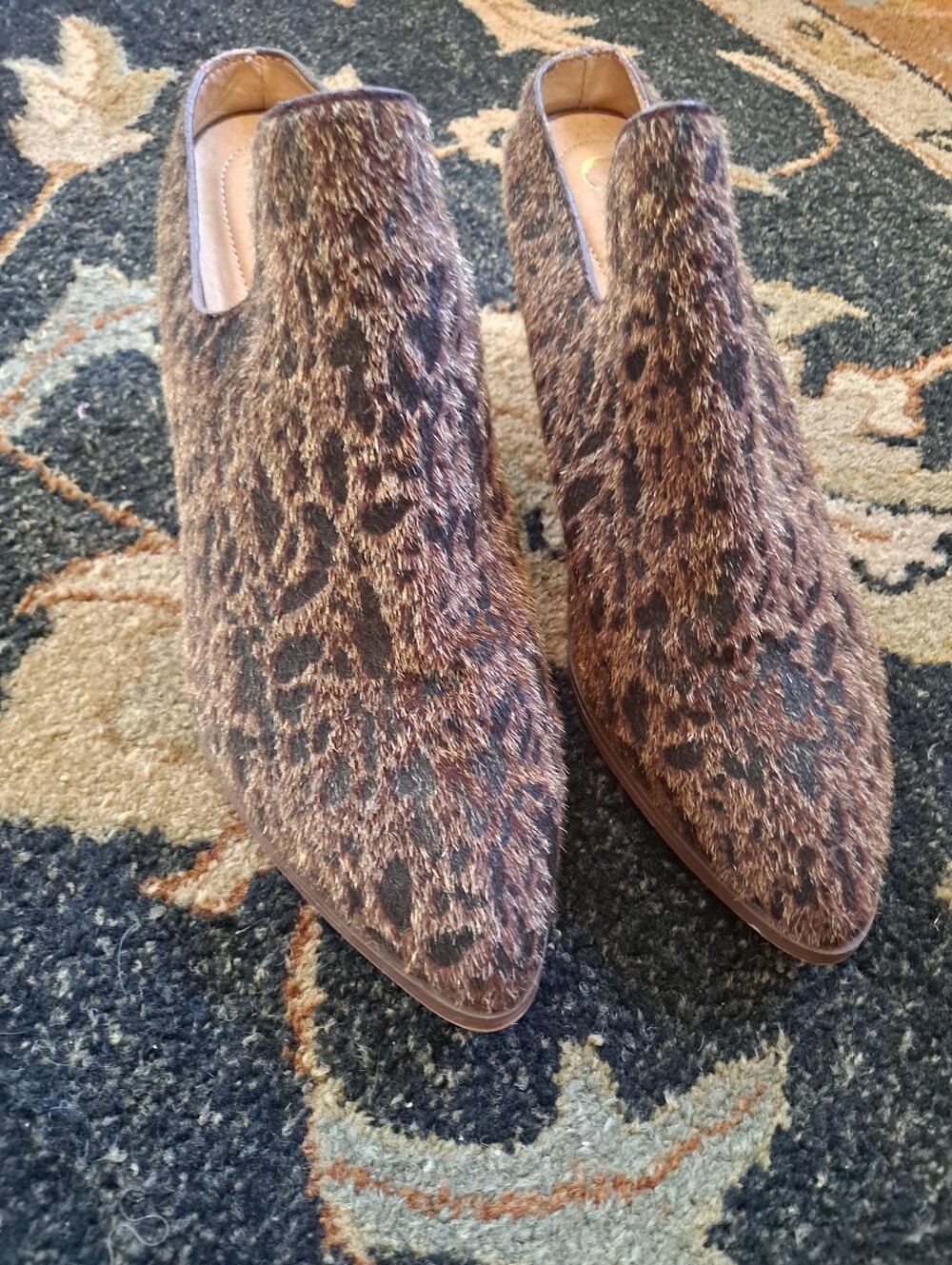 Comfort 1946 Leopard-Print Slip-On Block Heels